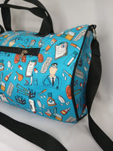 Cargar imagen en el visor de la galería, Bolso de tela de viaje redondo