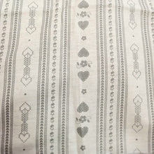 Cargar imagen en el visor de la galería, Corazones, color gris-Lino