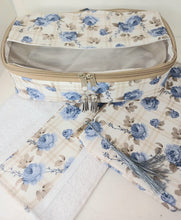 Cargar imagen en el visor de la galería, Kit Maletin de higiene