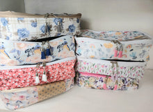 Cargar imagen en el visor de la galería, Kit Maletin de higiene