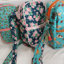 Cargar imagen en el visor de la galería, Cartera Porta Celular de tela