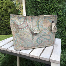 Cargar imagen en el visor de la galería, Bolso de Mano