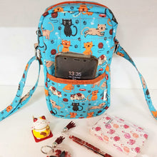 Cargar imagen en el visor de la galería, Cartera Porta Celular de tela