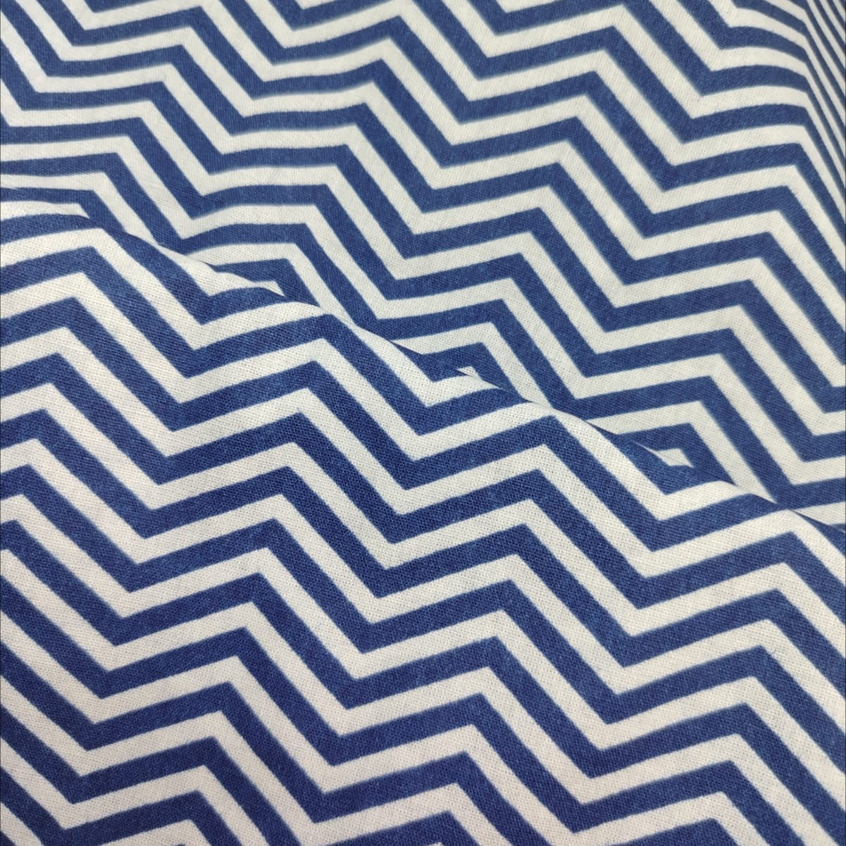 Zig zag azul marino
