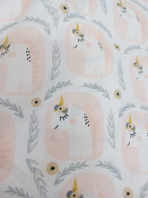 Cargar imagen en el visor de la galería, Unicornio Rosa claro