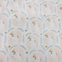 Cargar imagen en el visor de la galería, Unicornio Rosa claro