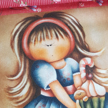 Cargar imagen en el visor de la galería, Nenita digital fondo rojo