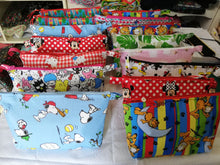 Cargar imagen en el visor de la galería, Cartucheras de tela