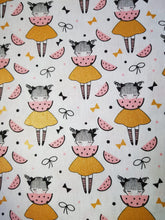 Cargar imagen en el visor de la galería, Nenita con sandia frutales