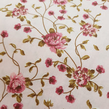 Cargar imagen en el visor de la galería, Rosas rosas y rojas sobre rosa