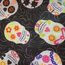 Cargar imagen en el visor de la galería, Calavera, colorida grande