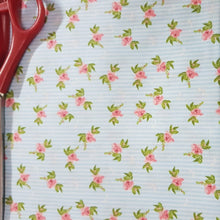 Cargar imagen en el visor de la galería, Floreada romantica celeste