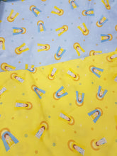 Cargar imagen en el visor de la galería, Virgencita, fondo amarillo