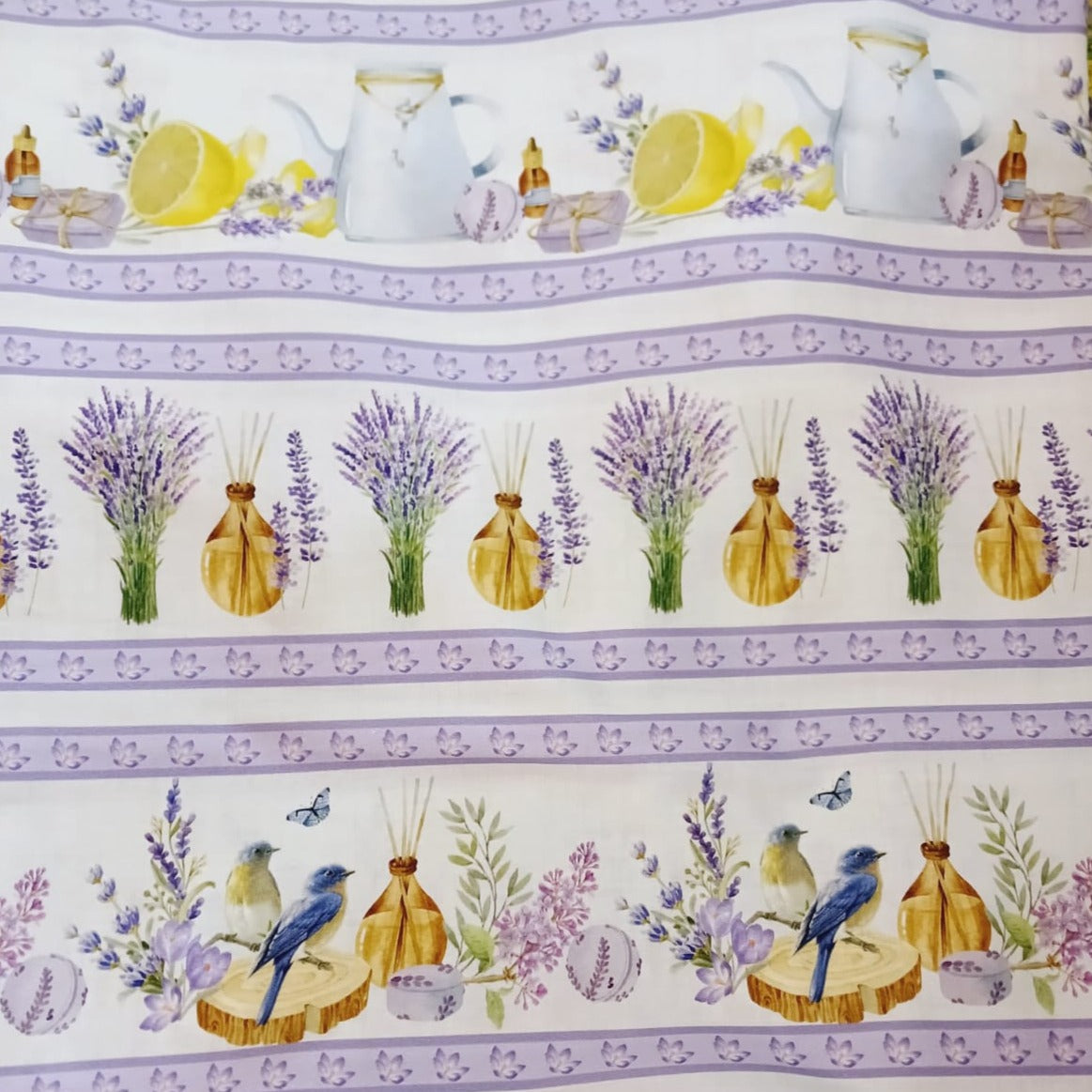 Franjas Lavanda floreada