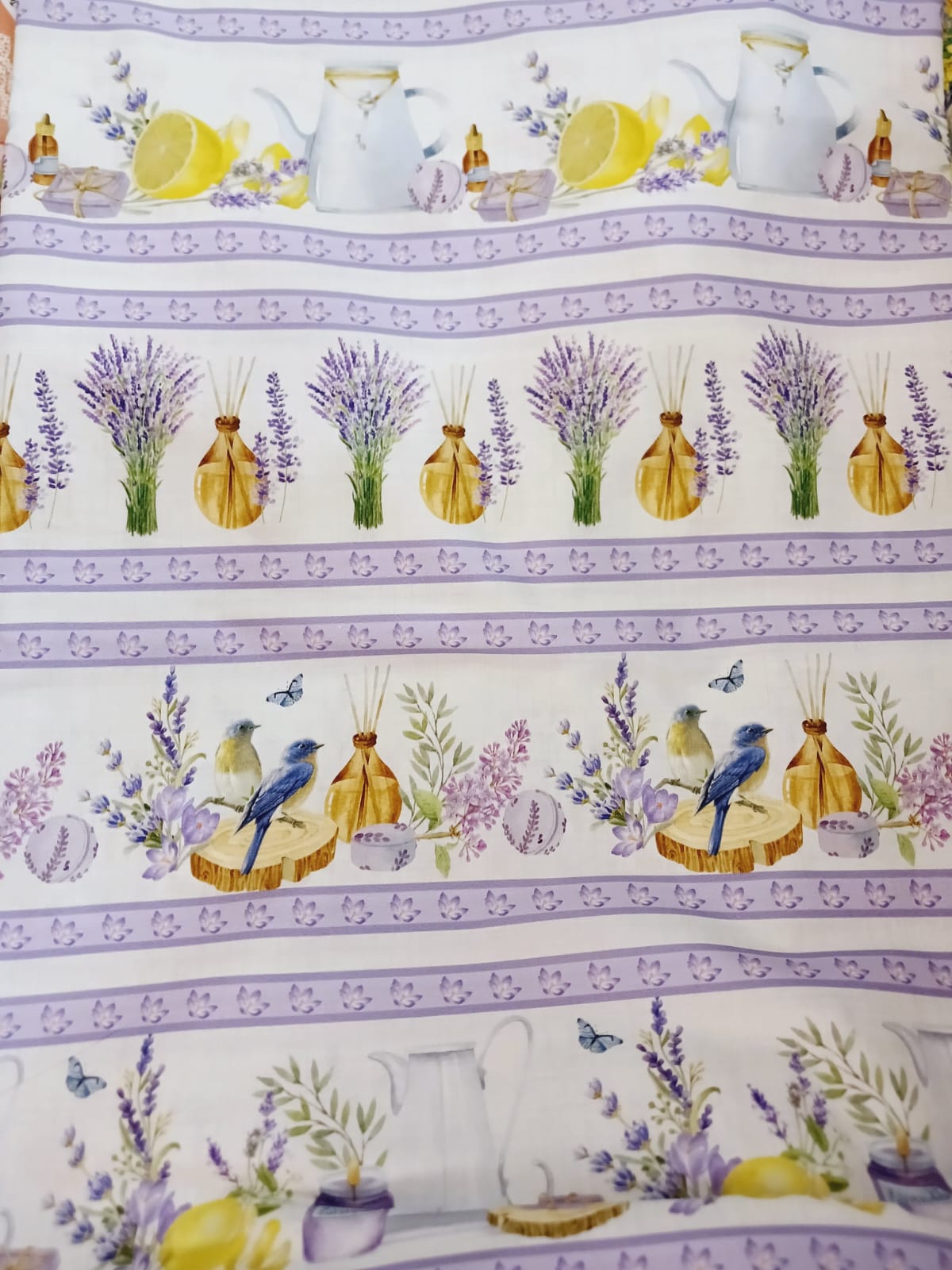 Franjas Lavanda floreada