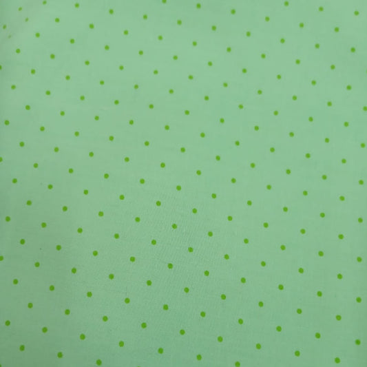 Motas verde sobre verde limón