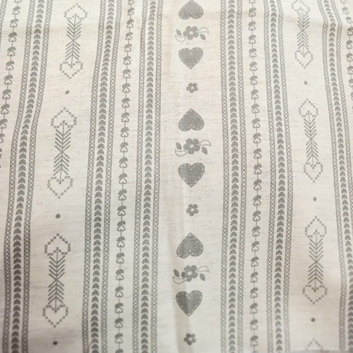 Corazones, color gris-Lino