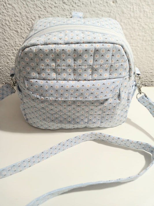 Cartera cuadrada mediana