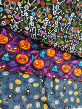 Cargar imagen en el visor de la galería, Halloween calavera colorida
