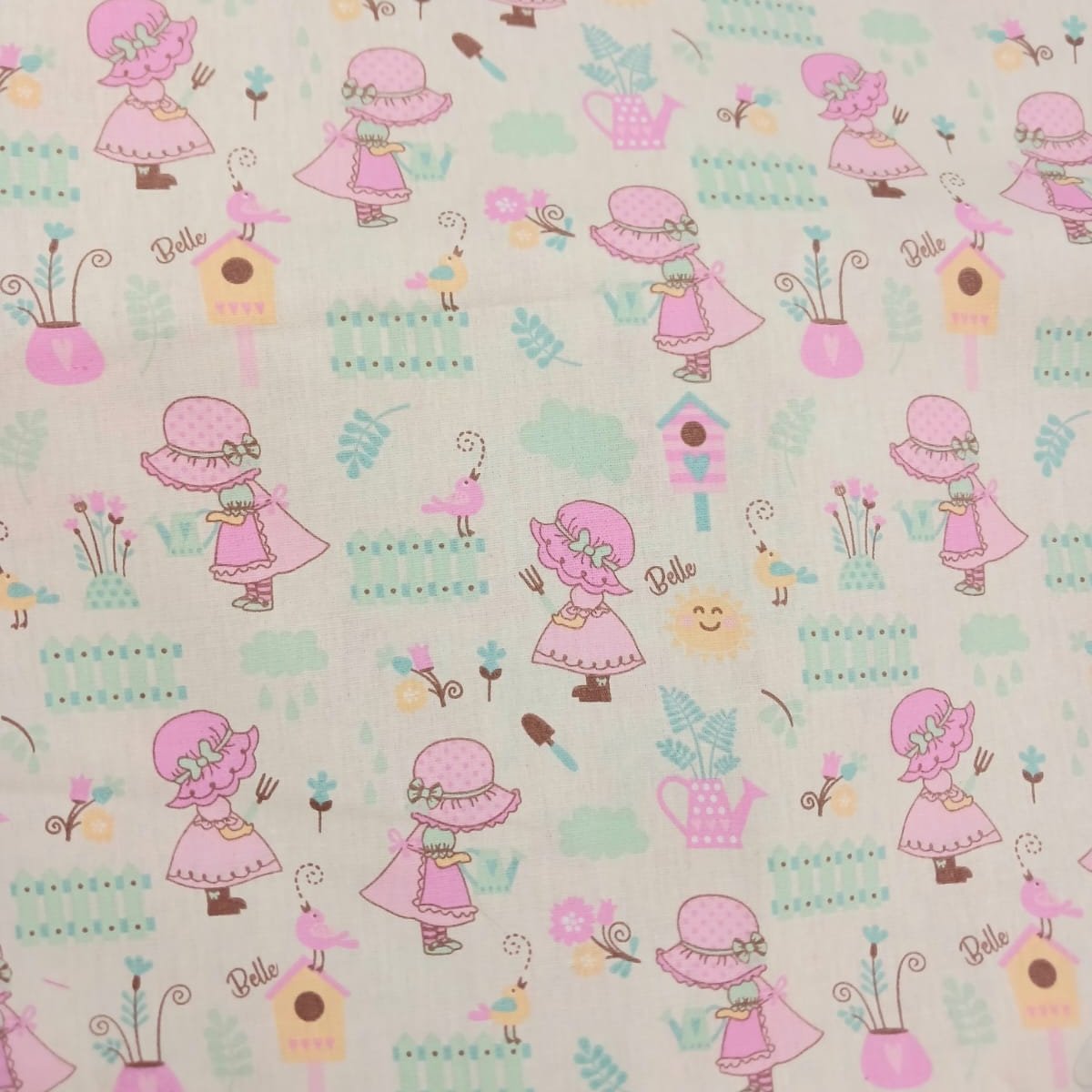 Sara Key fondo crema