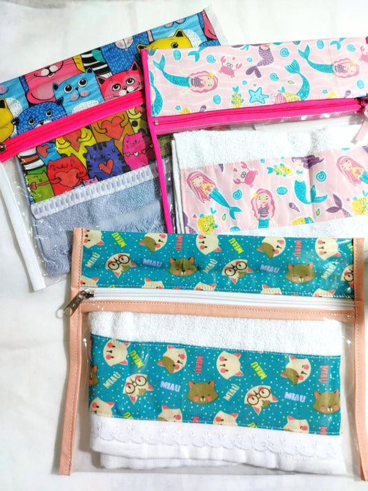 Estuche + toallita