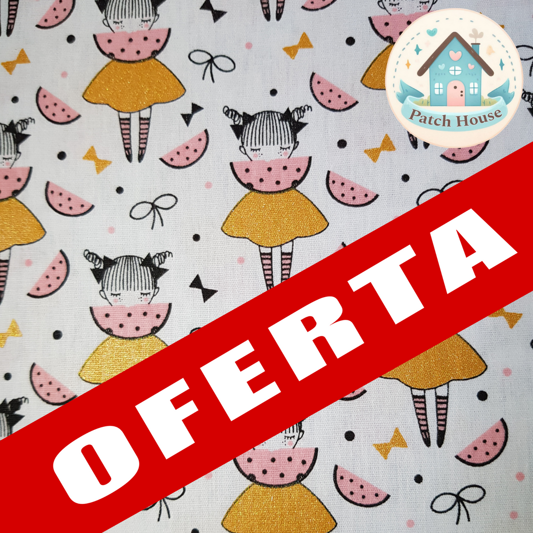 Nenita con sandia frutales