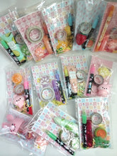Cargar imagen en el visor de la galería, Sorpresitas Kawaii

