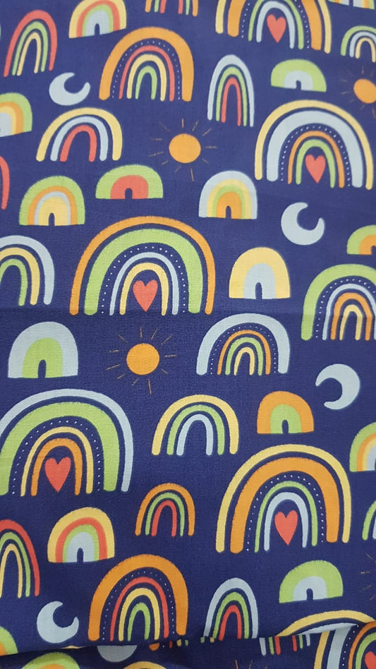 Arcoiris fondo azul