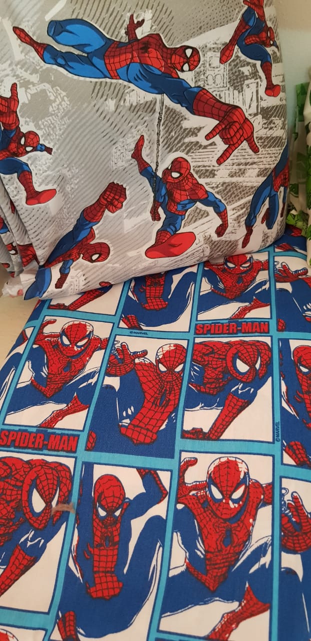 Super Heroe Hombre Araña, azul con rojo