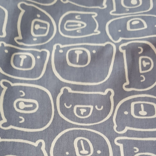 Oso Boho, fondo gris