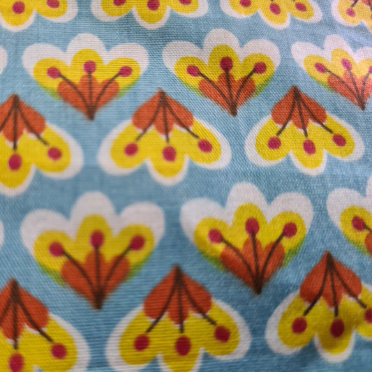 Floreada vintage fondo celeste