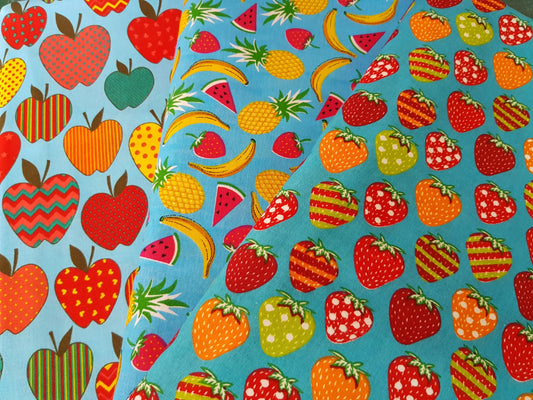 Frutas sandias, piñas y frutillas