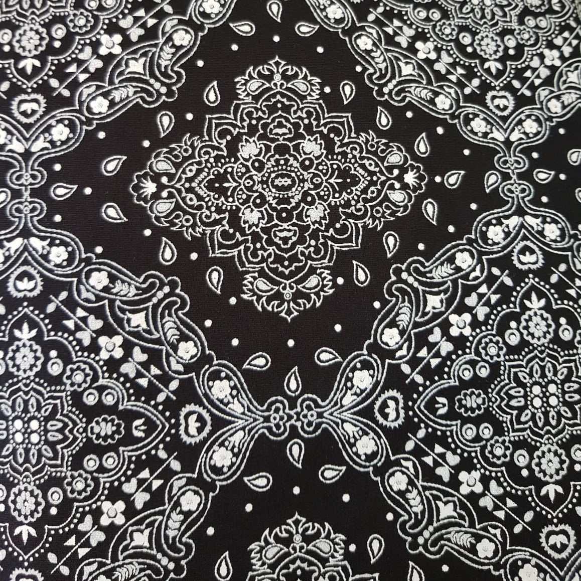 Bandana negra