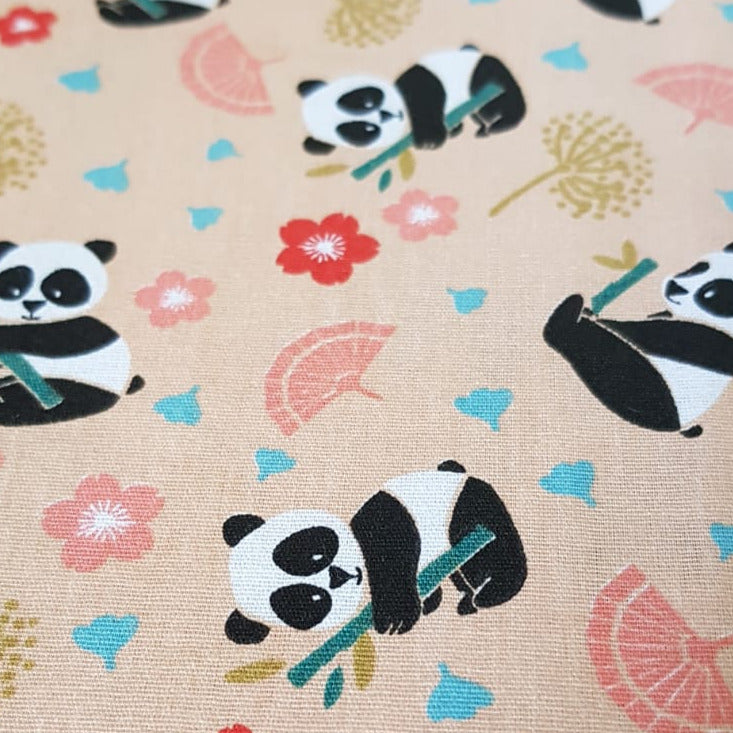 Panda, fondo durazno