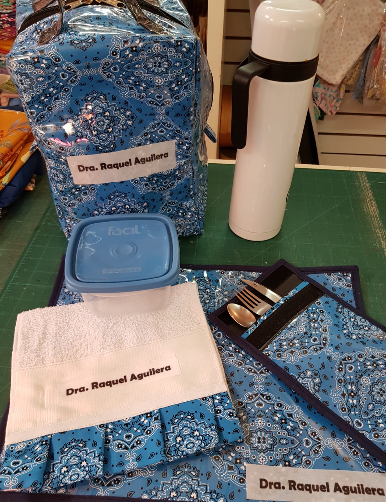 Kit Porta termo y cubiertos