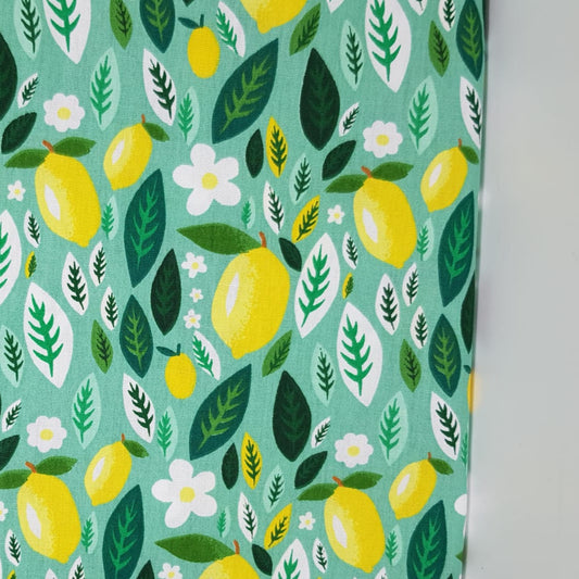 Limones, frutales fondo turquesa