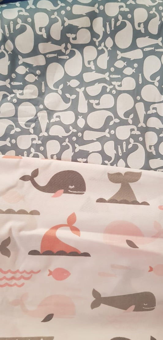 Ballena rosa y gris fondo blanco