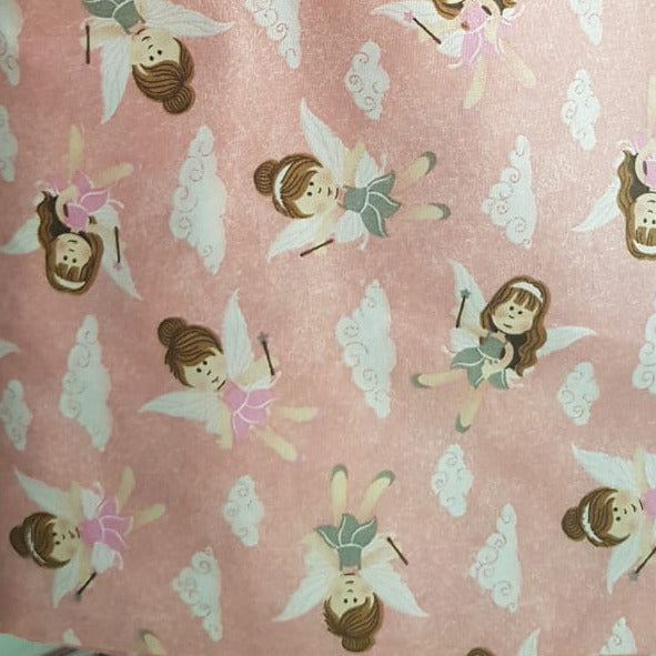Hadas, fondo rosa