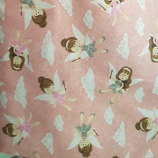 Hadas, fondo rosa